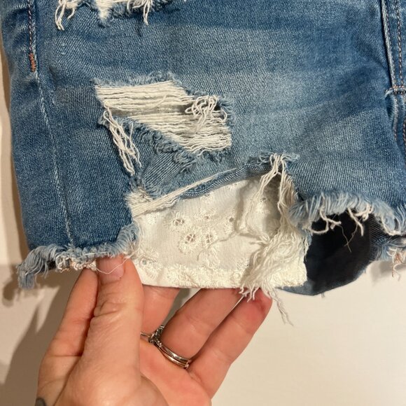 American Eagle Distressed Shorts with Eyelet Pockets, Size 2 - Picture 3 of 5